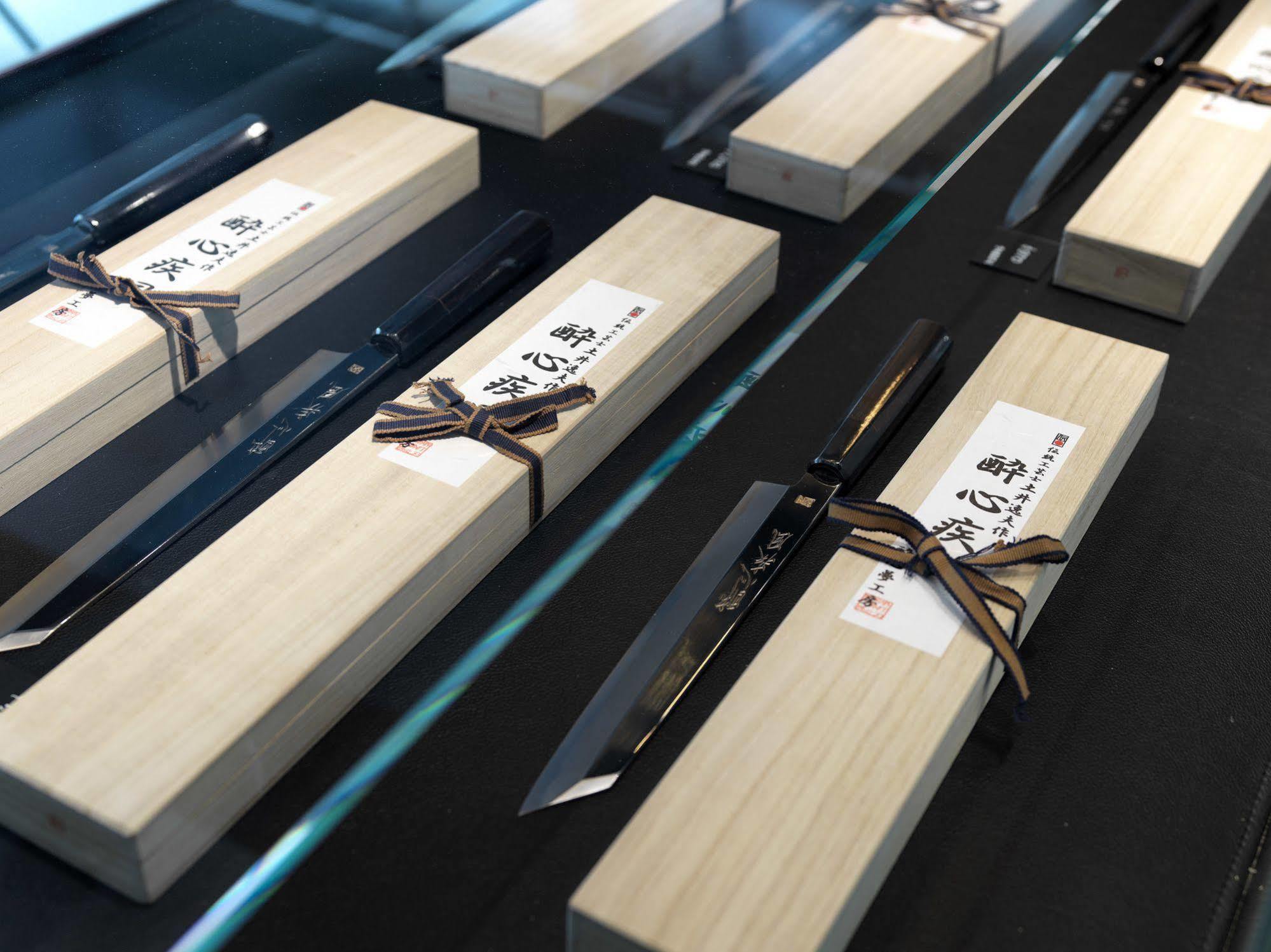 Отель Qt Мельбурн Экстерьер фото Japanese knives